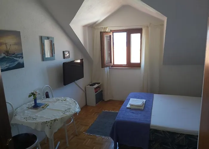 Dora 아파트 수페타르