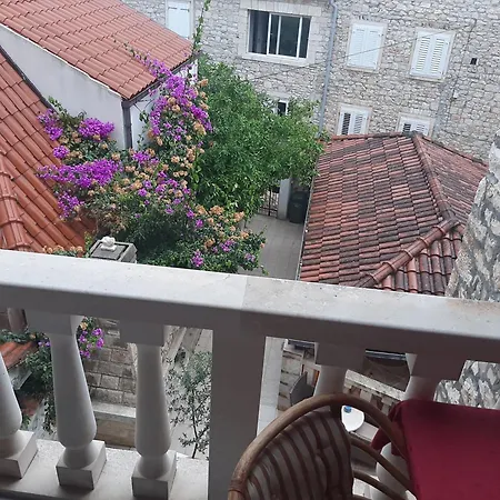 Dora Apartamento