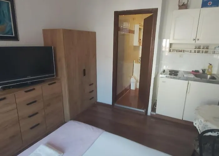 アパート Dora スペタル